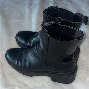 Women's Black Boots